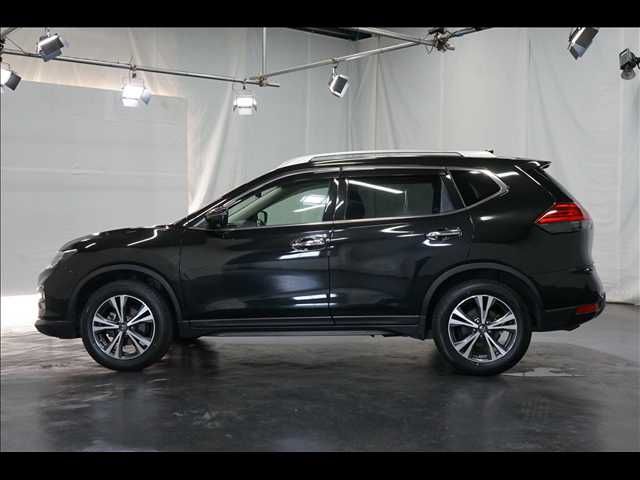 NISSAN X-TRAIL 2WD 2019 Image 31