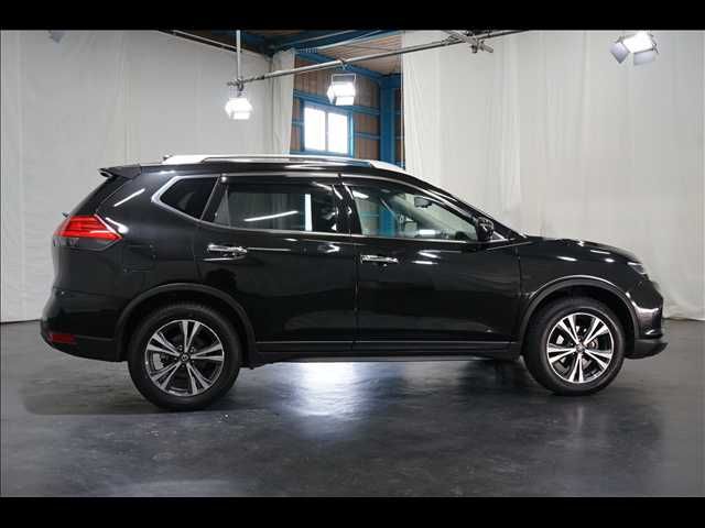 NISSAN X-TRAIL 2WD 2019 Image 31