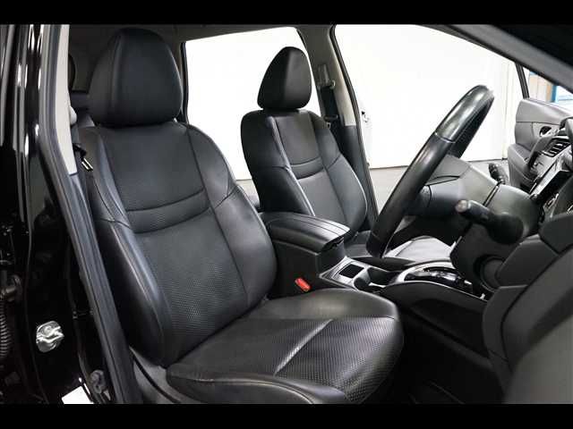 NISSAN X-TRAIL 2WD 2019 Image 31