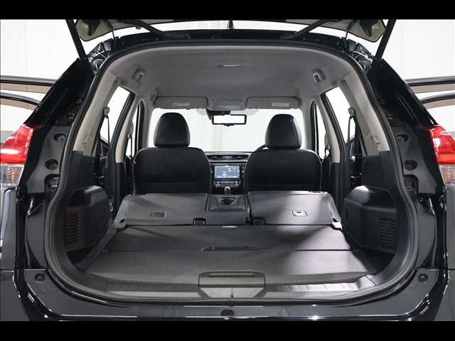 NISSAN X-TRAIL 2WD 2019 Image 31