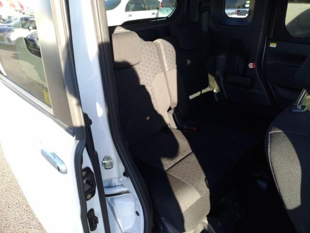 DAIHATSU WAKE 2021 Image 31