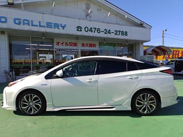 TOYOTA PRIUS 2019 Image 31