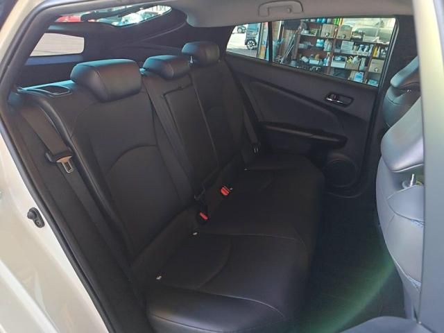 TOYOTA PRIUS 2019 Image 31