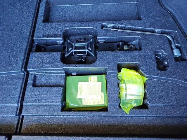 TOYOTA PRIUS 2019 Image 31