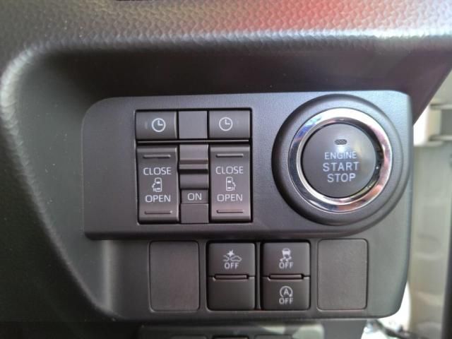 TOYOTA ROOMY 2023 Image 31