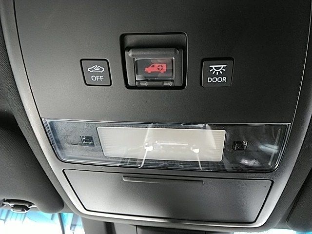 TOYOTA CROWN SEDAN HYBRID 4 2018 Image 31