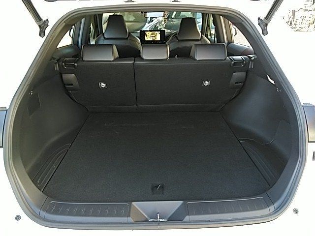 TOYOTA HARRIER 2WD 2023 Image 31