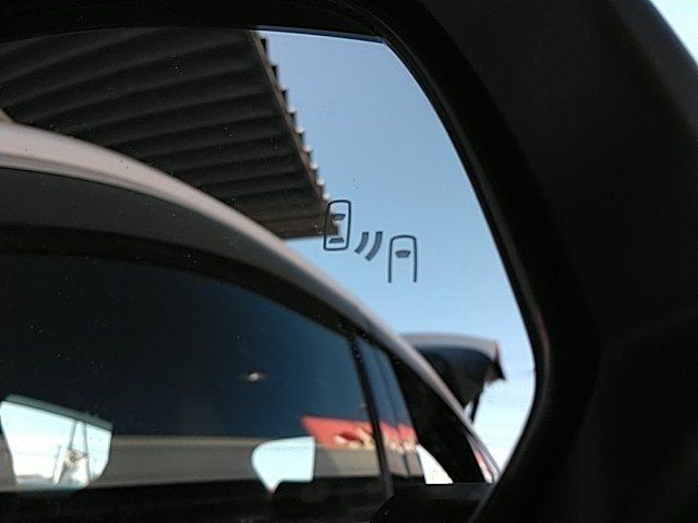 TOYOTA HARRIER 2WD 2023 Image 31