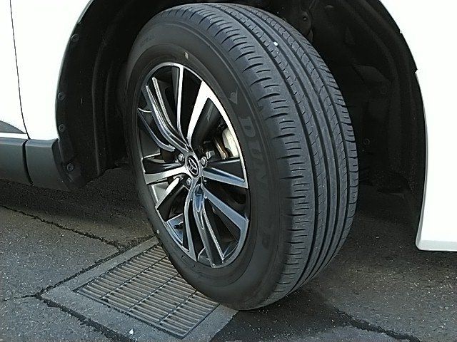 TOYOTA HARRIER 2WD 2023 Image 31