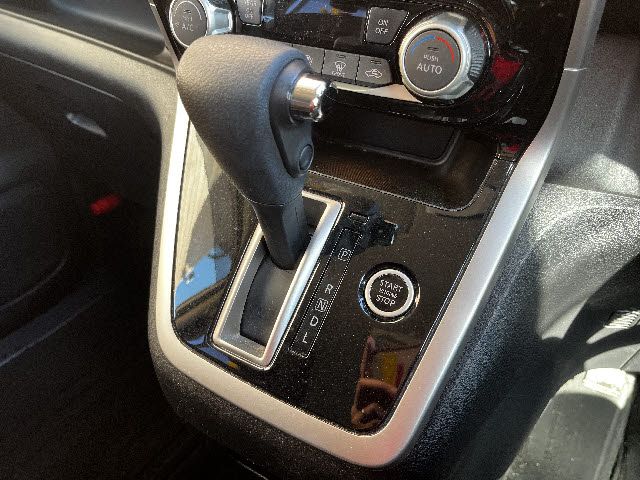 NISSAN SERENA  S-HYBRID 2019 Image 31