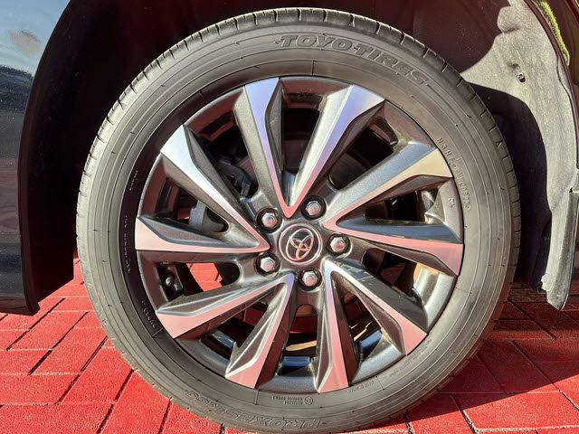 TOYOTA VOXY 2023 Image 31