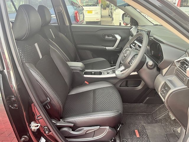 DAIHATSU ROCKY 2024 Image 31