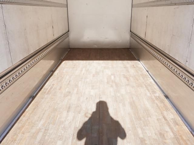 MITSUBISHI CANTER 2015 Image 31