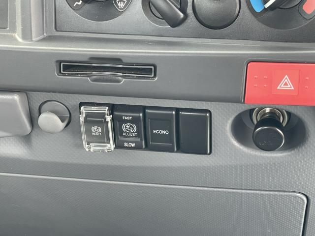 ISUZU ELF 2021 Image 31