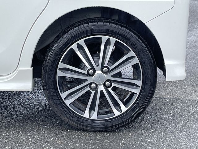 DAIHATSU TANTO CUSTOM 2016 Image 31