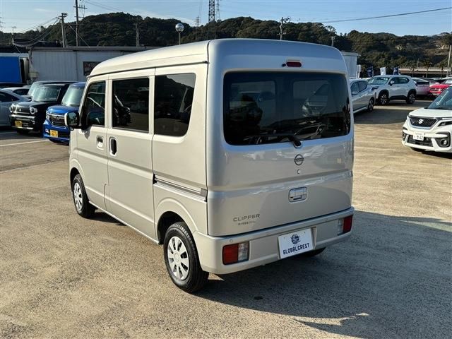 NISSAN NV100 CLIPPER 2024 Image 31