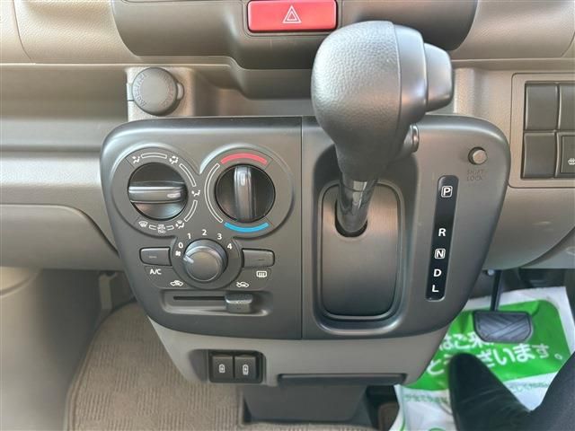 NISSAN NV100 CLIPPER 2024 Image 31