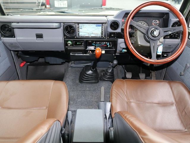 TOYOTA LANDCRUISER VAN 1998 Image 31