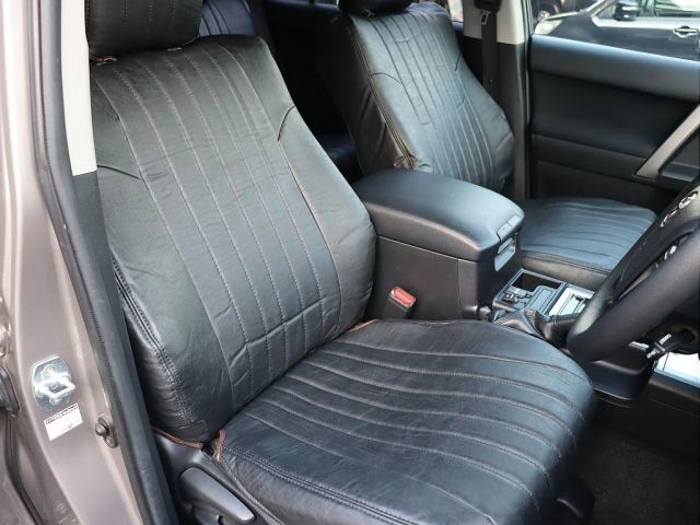 TOYOTA LANDCRUISER PRADO 2022 Image 31