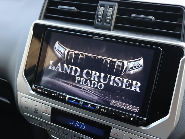 TOYOTA LANDCRUISER PRADO 2022 Image 31