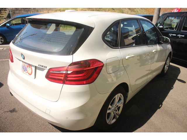 BMW 2SERIES ACTIVE T 2015 Image 31
