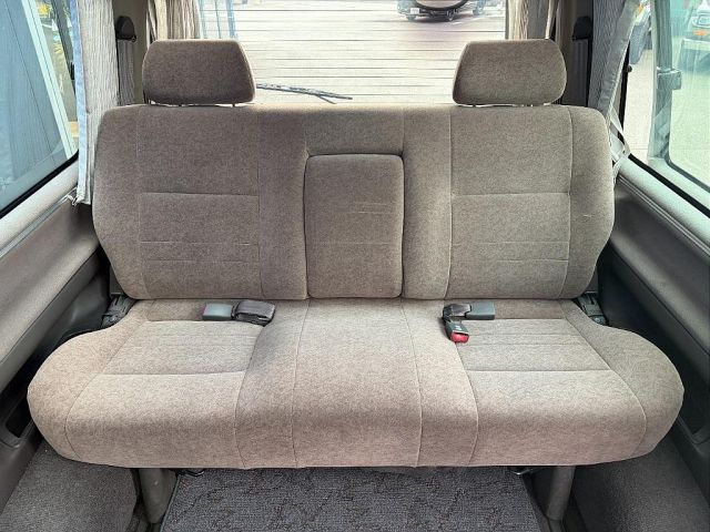 TOYOTA HIACE WAGON 4WD 2001 Image 31