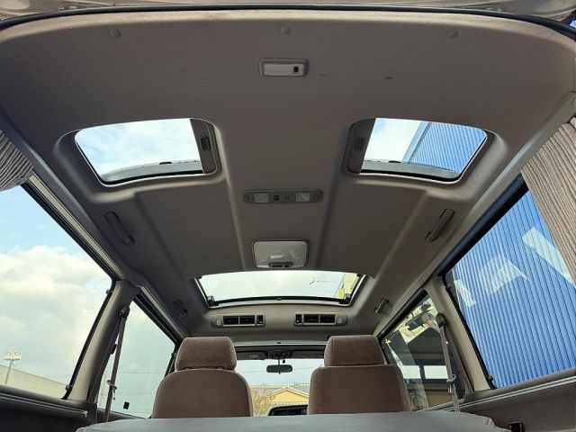 TOYOTA HIACE WAGON 4WD 2001 Image 31