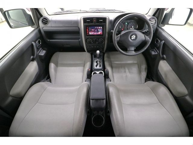 SUZUKI JIMNY 4WD 2010 Image 31