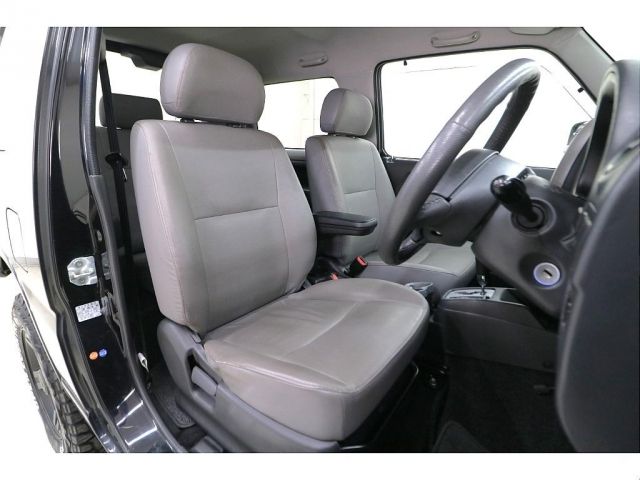 SUZUKI JIMNY 4WD 2010 Image 31