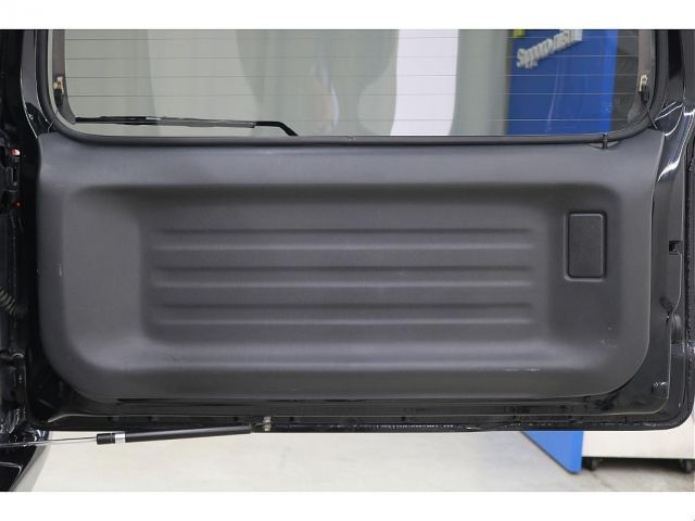 SUZUKI JIMNY 4WD 2010 Image 31