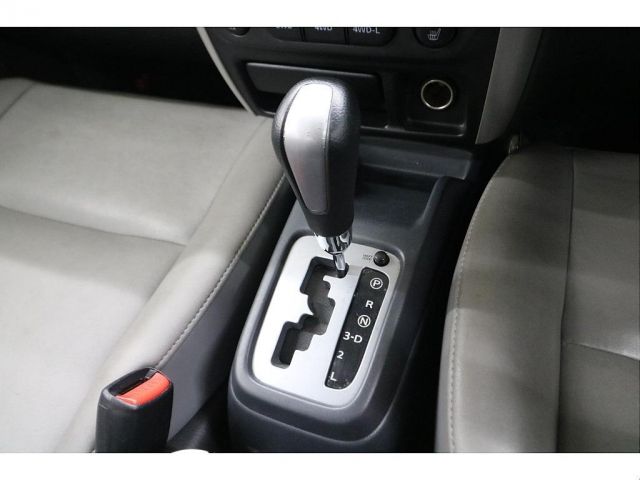 SUZUKI JIMNY 4WD 2010 Image 31