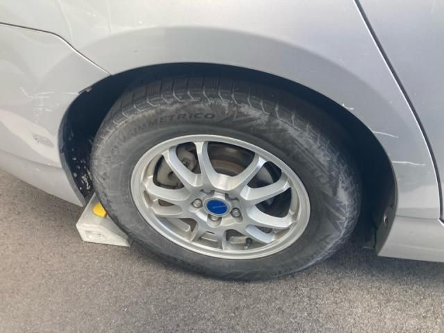 TOYOTA PRIUS 2010 Image 31