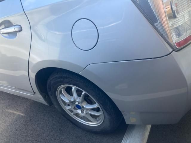 TOYOTA PRIUS 2010 Image 31