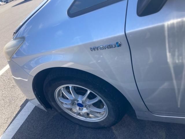 TOYOTA PRIUS 2010 Image 31