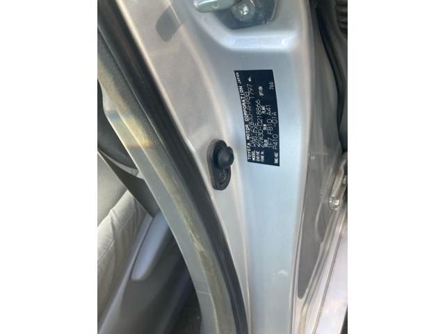 TOYOTA PRIUS 2010 Image 31