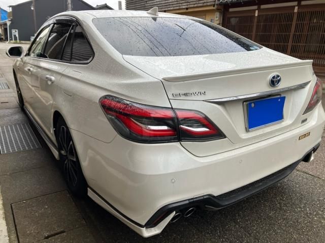 TOYOTA CROWN SEDAN HYBRID 2019 Image 31