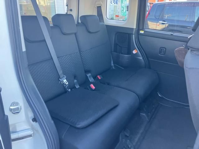 TOYOTA ROOMY 2018 Image 31