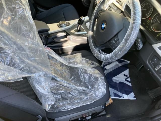 BMW 3SERIES SEDAN 2014 Image 31