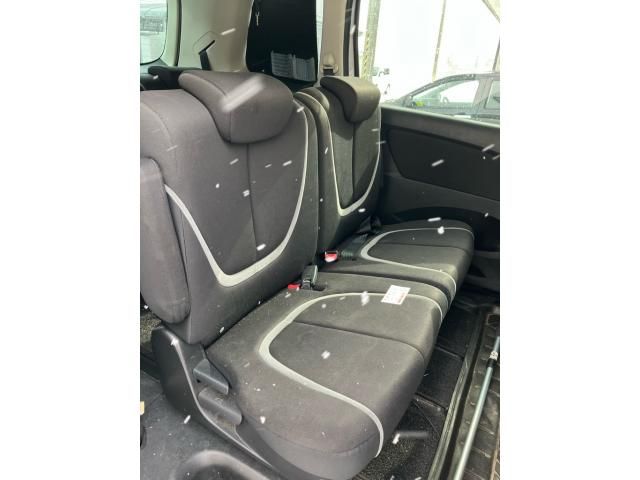 MAZDA BIANTE 4WD 2009 Image 31