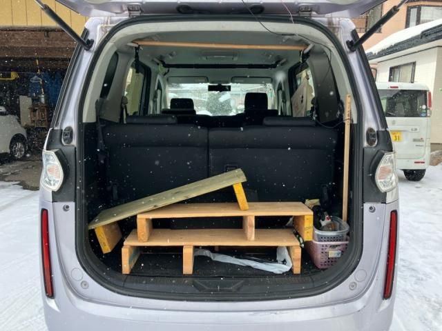 MAZDA BIANTE 4WD 2009 Image 31