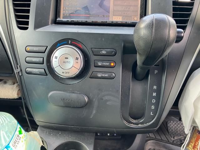 MAZDA BIANTE 4WD 2009 Image 31