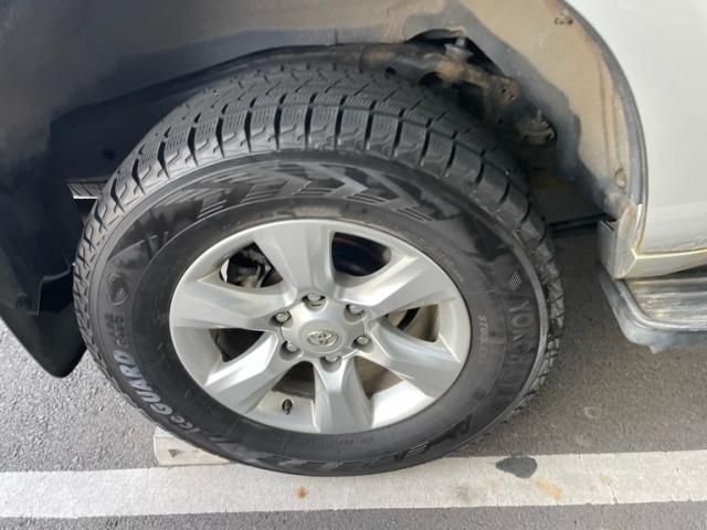 TOYOTA LANDCRUISER PRADO 2009 Image 31