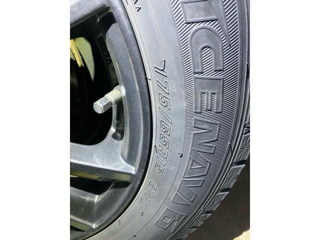 TOYOTA AQUA 2013 Image 31