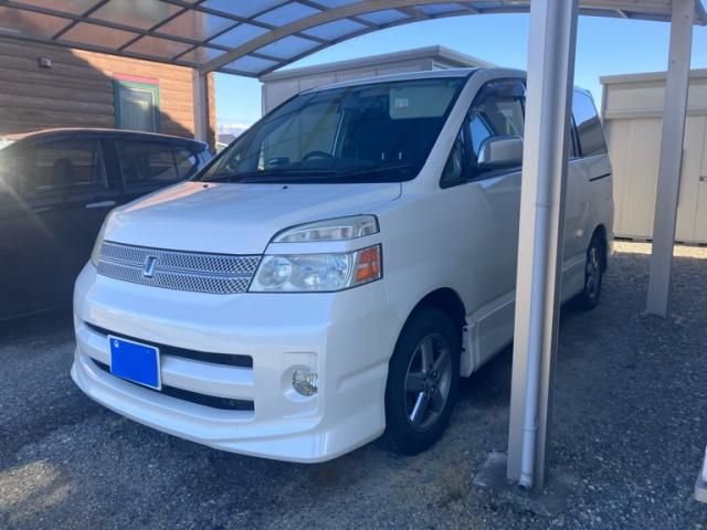 TOYOTA VOXY 2005 Image 31