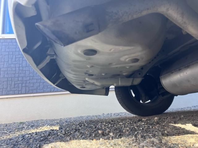 TOYOTA VOXY 2005 Image 31