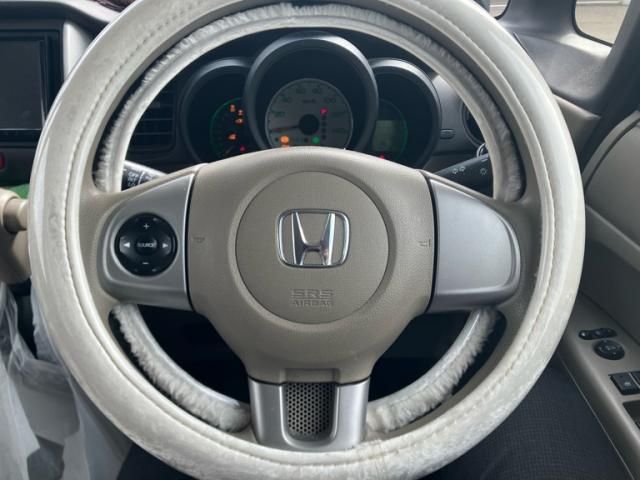 HONDA N_BOX 2012 Image 31