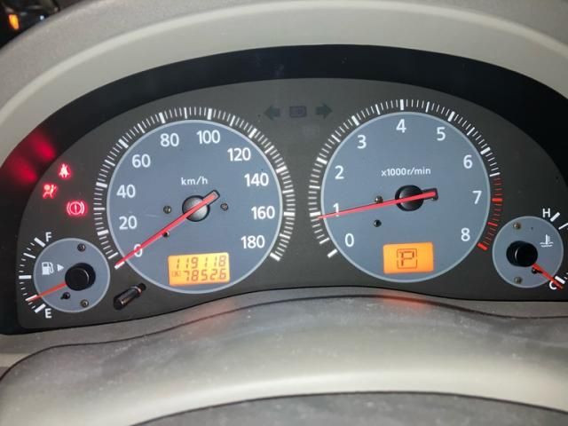 NISSAN SKYLINE 2004 Image 31