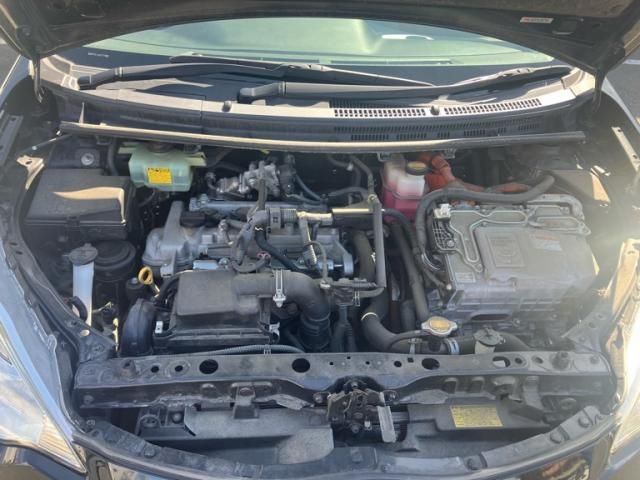 TOYOTA AQUA 2013 Image 31