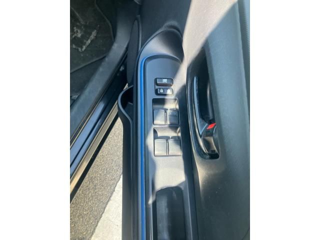 TOYOTA AQUA 2013 Image 31