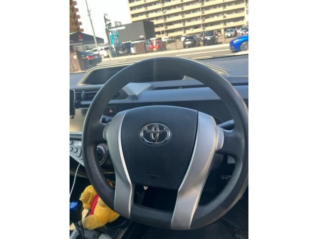 TOYOTA AQUA 2013 Image 31